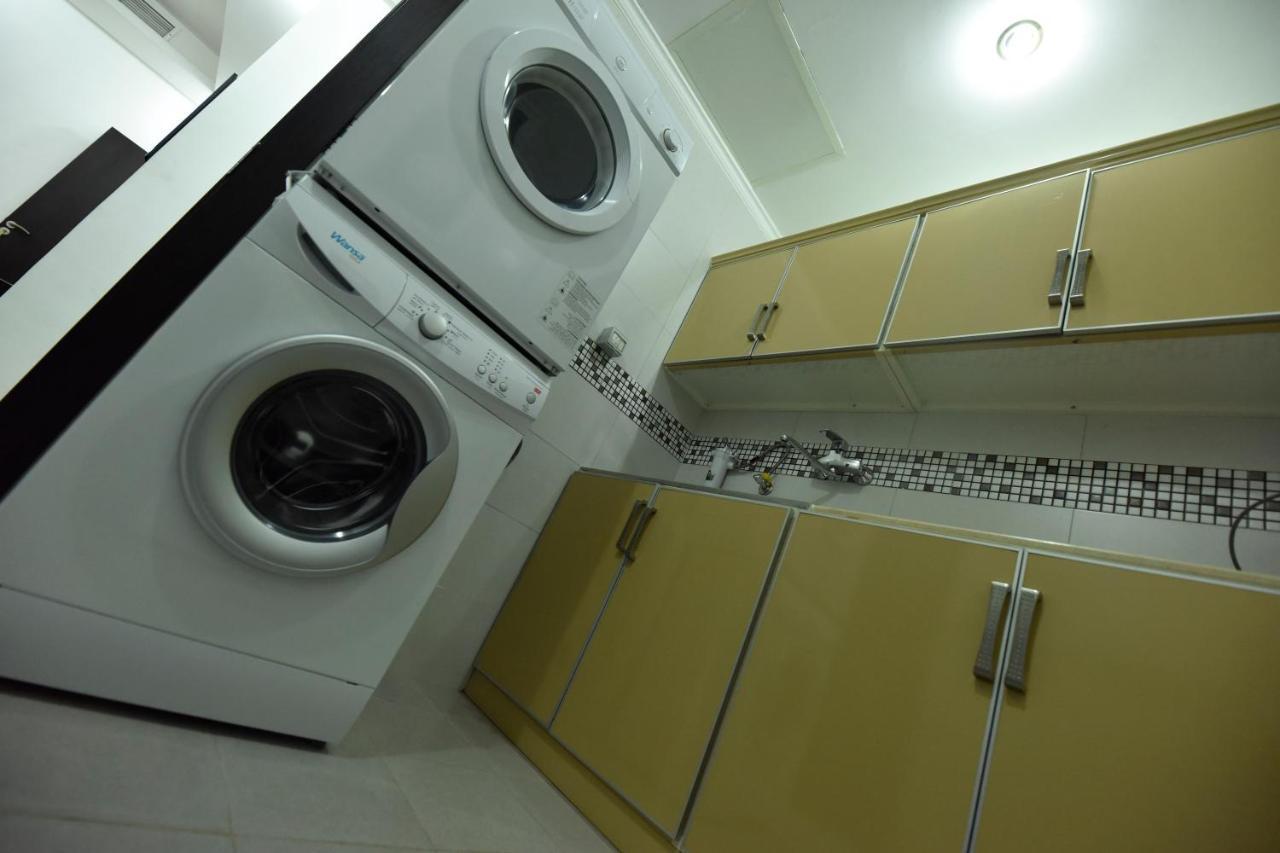 Heidelberg Apartment Kuwait City Bagian luar foto