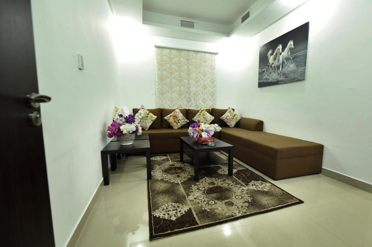 Heidelberg Apartment Kuwait City Bagian luar foto