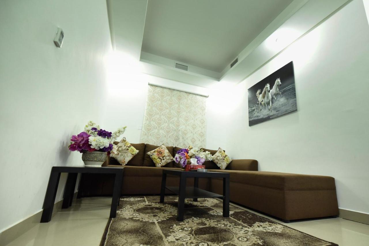 Heidelberg Apartment Kuwait City Bagian luar foto