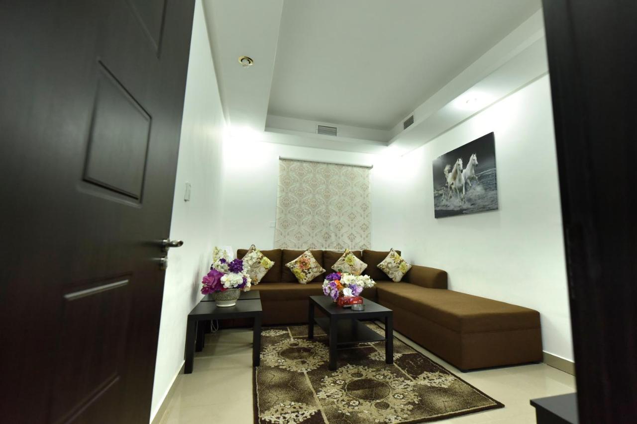 Heidelberg Apartment Kuwait City Bagian luar foto