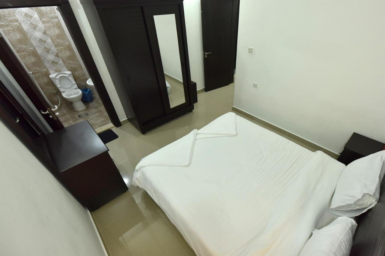 Heidelberg Apartment Kuwait City Bagian luar foto